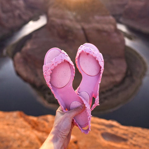 Sunies Sea & Ocean Rose Pink Flat Sandals